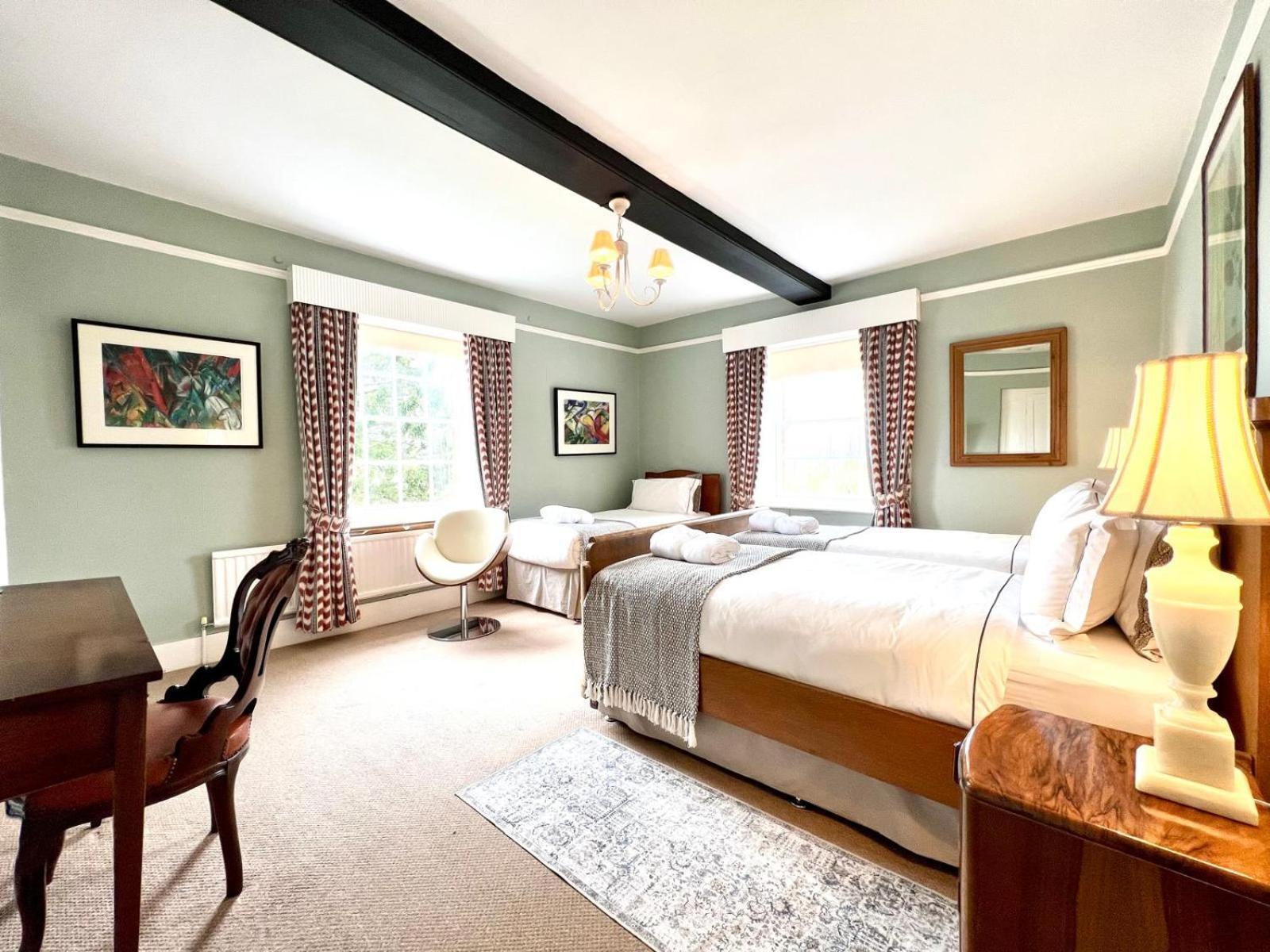 Colthrop Manor B&B Thatcham Ngoại thất bức ảnh