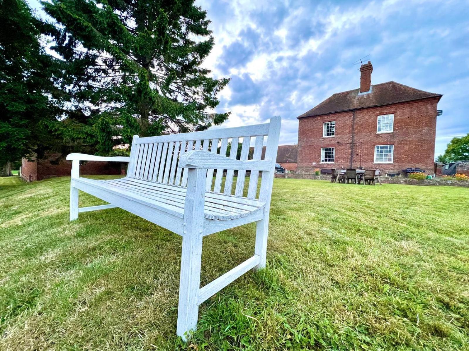 Colthrop Manor B&B Thatcham Ngoại thất bức ảnh